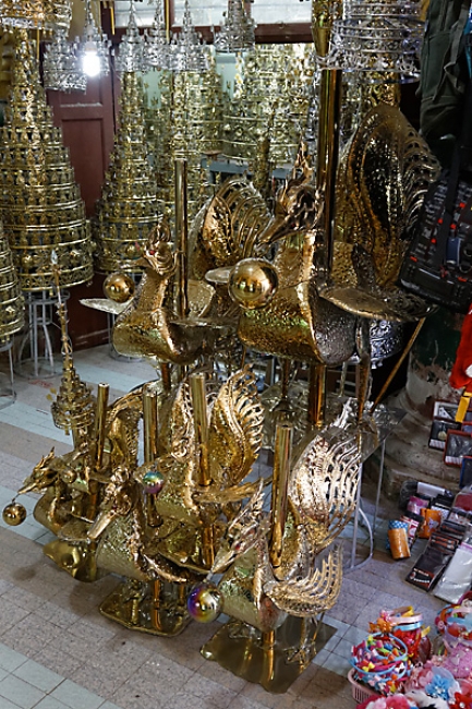 Mandalay-Bouddha Mahamuni-019